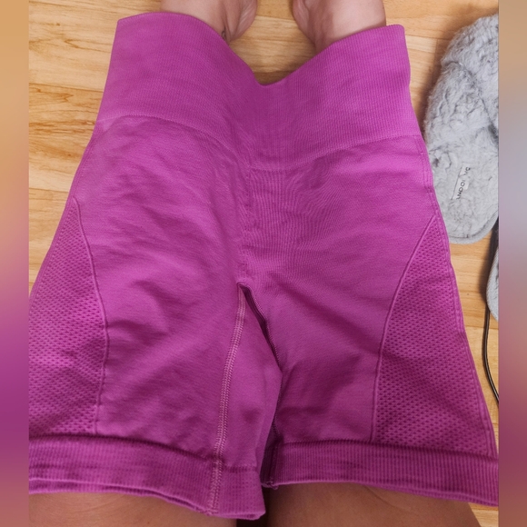 Lululemon Align High Rise Short 6 Inches - Picture 2 of 7